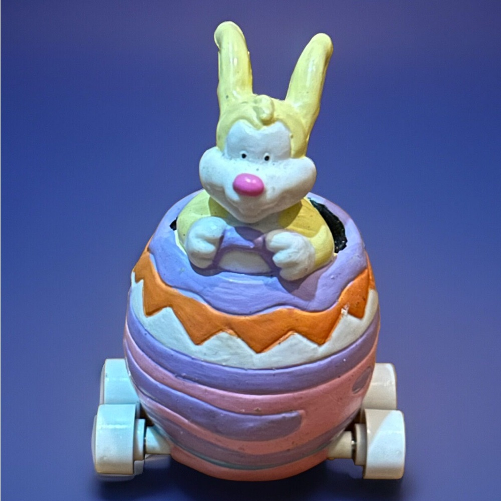 Vintage APPLAUSE Inc. EASTER BUNNY Rabbit Egg Car Toy PVC
